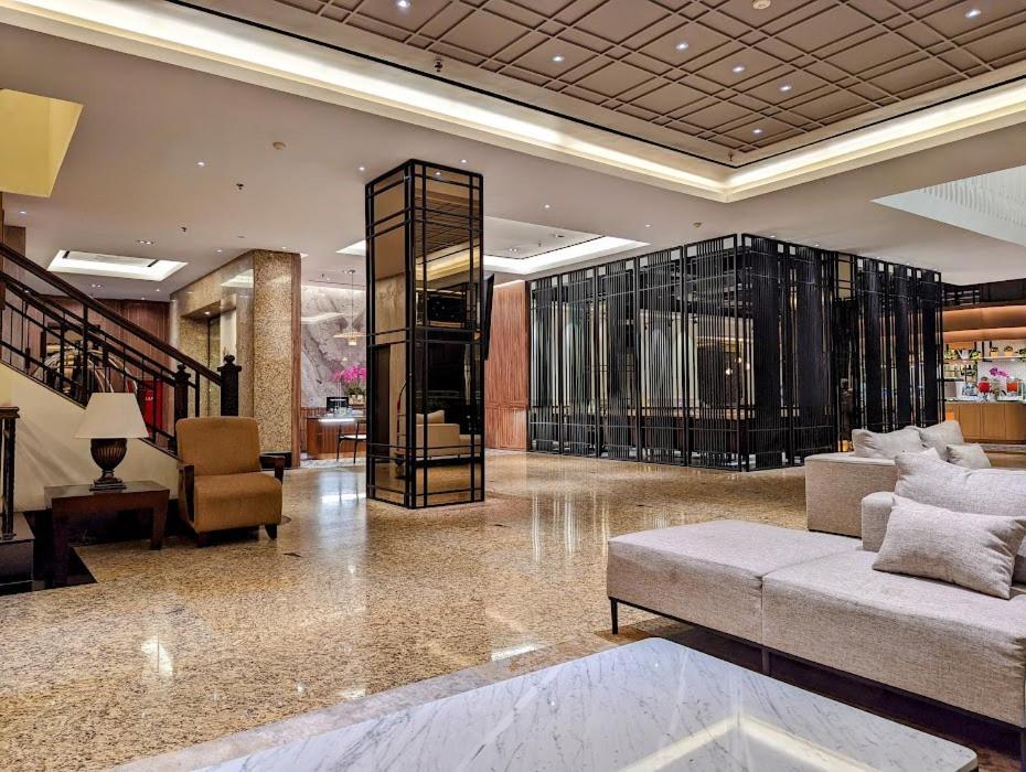 Grand Zuri Pekanbaru Exterior photo