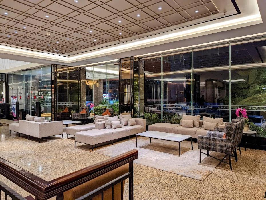 Grand Zuri Pekanbaru Exterior photo