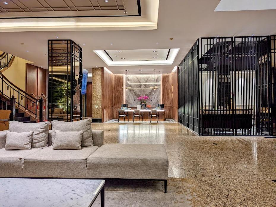 Grand Zuri Pekanbaru Exterior photo