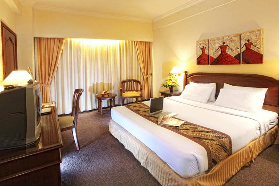 Grand Zuri Pekanbaru Exterior photo